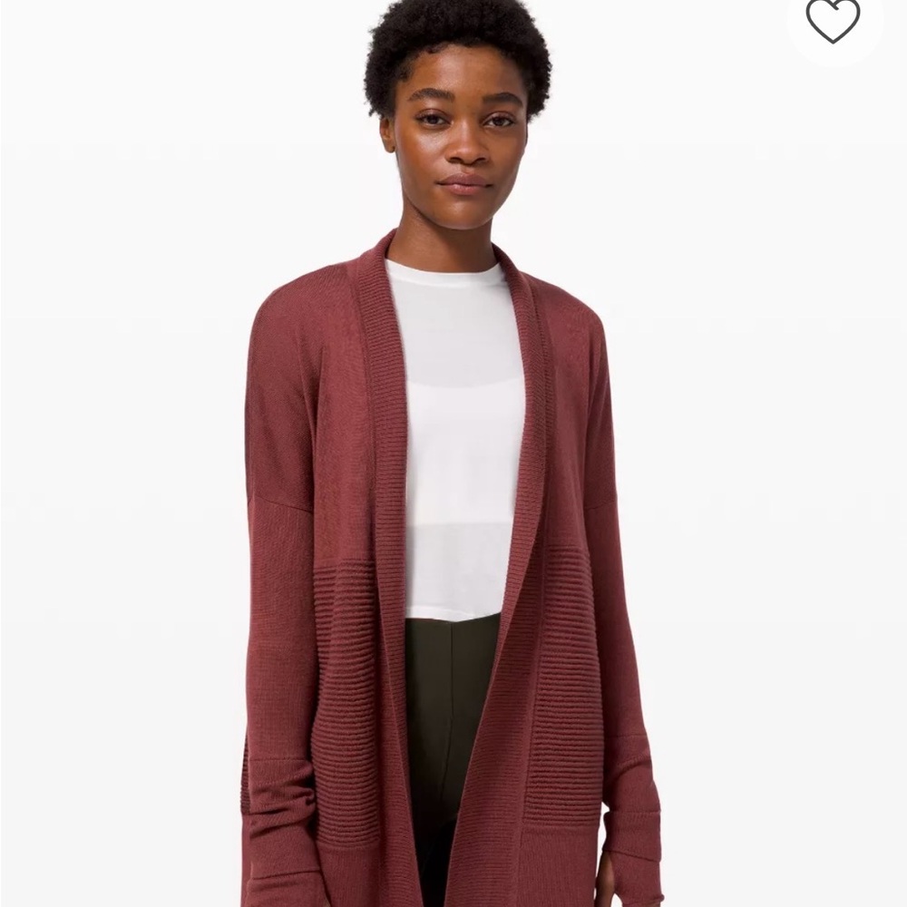 lululemon Sit in Lotus II Meditation Wrap. Size 4. *see description